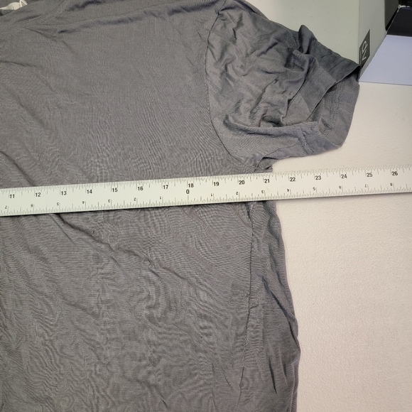 Barefoot Dreams Malibu Collection Modal Jersey Hi-Low Tee Coal Size L - Picture 5 of 6